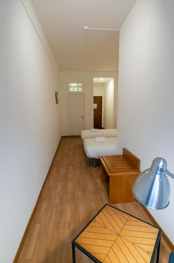 Habitación Doble con baño - 2 camas